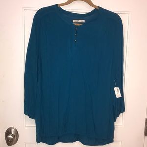 NWT Old Navy teal blouse w bronze button accents